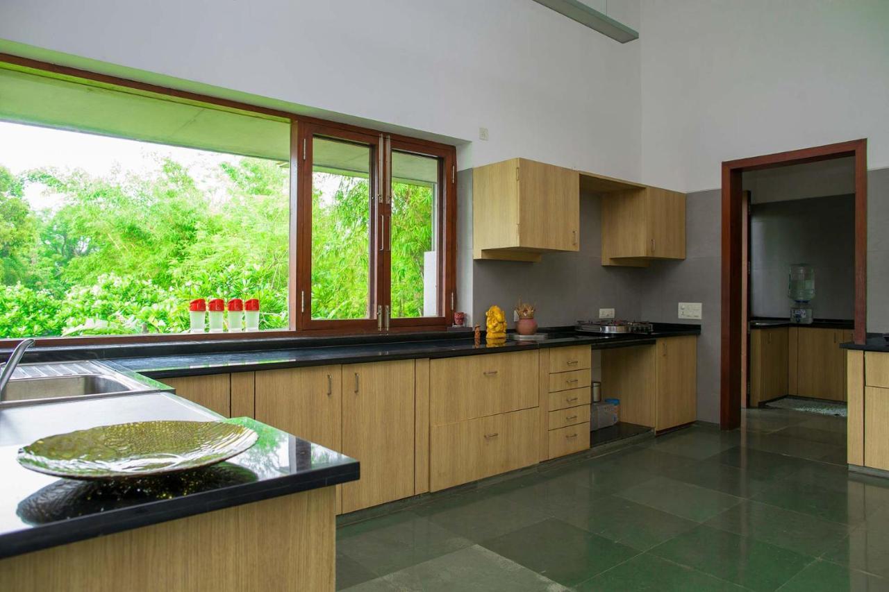Jay House By Stayvista - Leisure Oasis With Pool, Snooker, Table Tennis & Foosball Fun Alībāg Εξωτερικό φωτογραφία